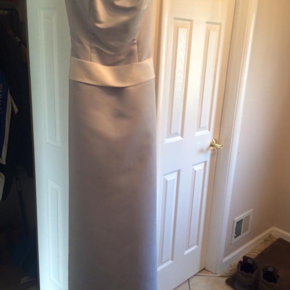 Dress - Picture 2 of 2